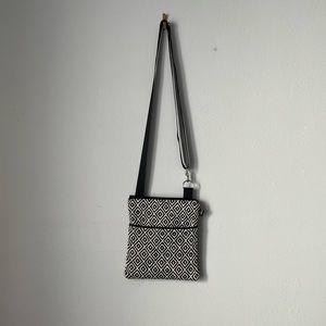 Varu Black and White Diamond Print Crossbody Purse